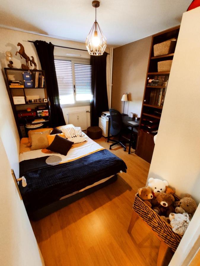 "Home Sweet Home" - 70M2 - Proche Lyon, Eurexpo, Groupama & Matmut Stadium, Ldlc Arena Saint-Priest  Εξωτερικό φωτογραφία